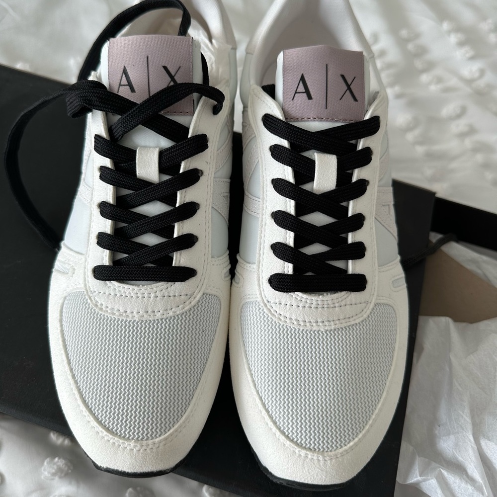 Armani exchange sneakers, new , size us 9